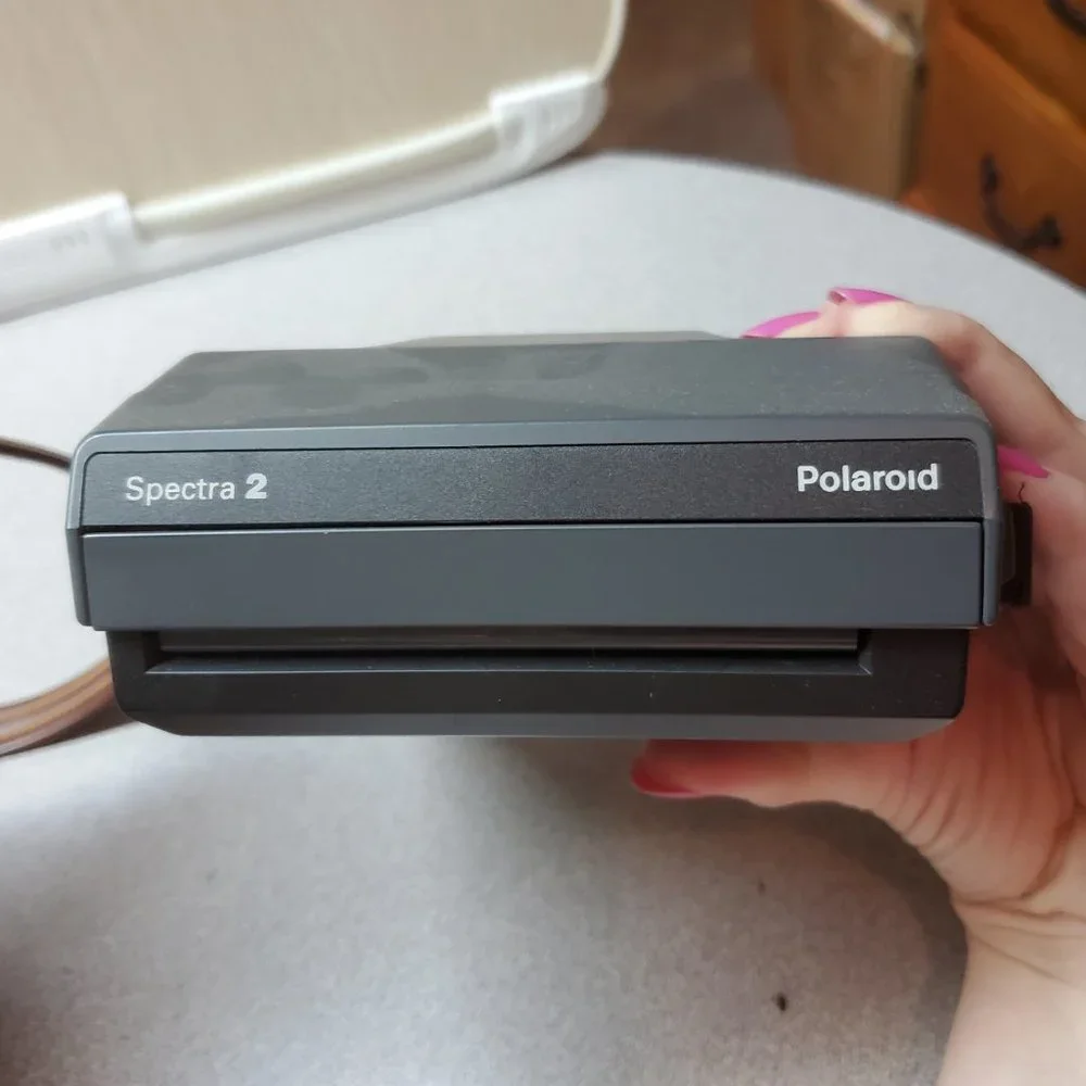 POLAROID Spectra 2 Instant Film Camera (comes with booklets, strap & case) Good